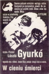 Gyurko Laszlo - W cieniu śmierci. Przełożył Tadeusz Olszański. /Seria z Jamnikiem/